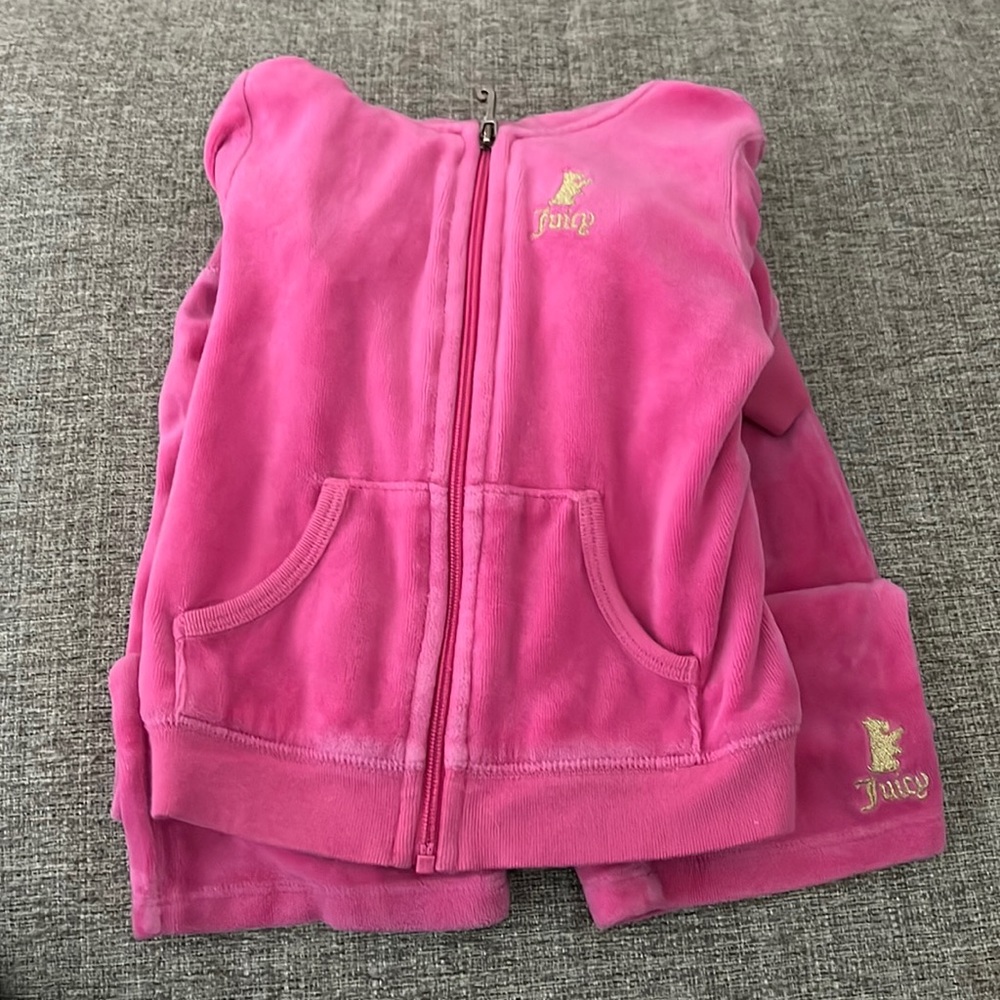 Juicy Couture 2 pc Jogger Set